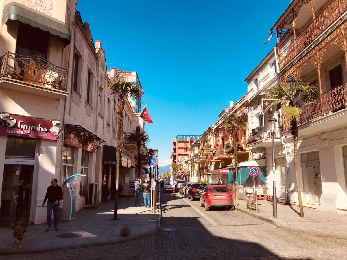 Old Batumi'S Diamond Apartment Екстериор снимка